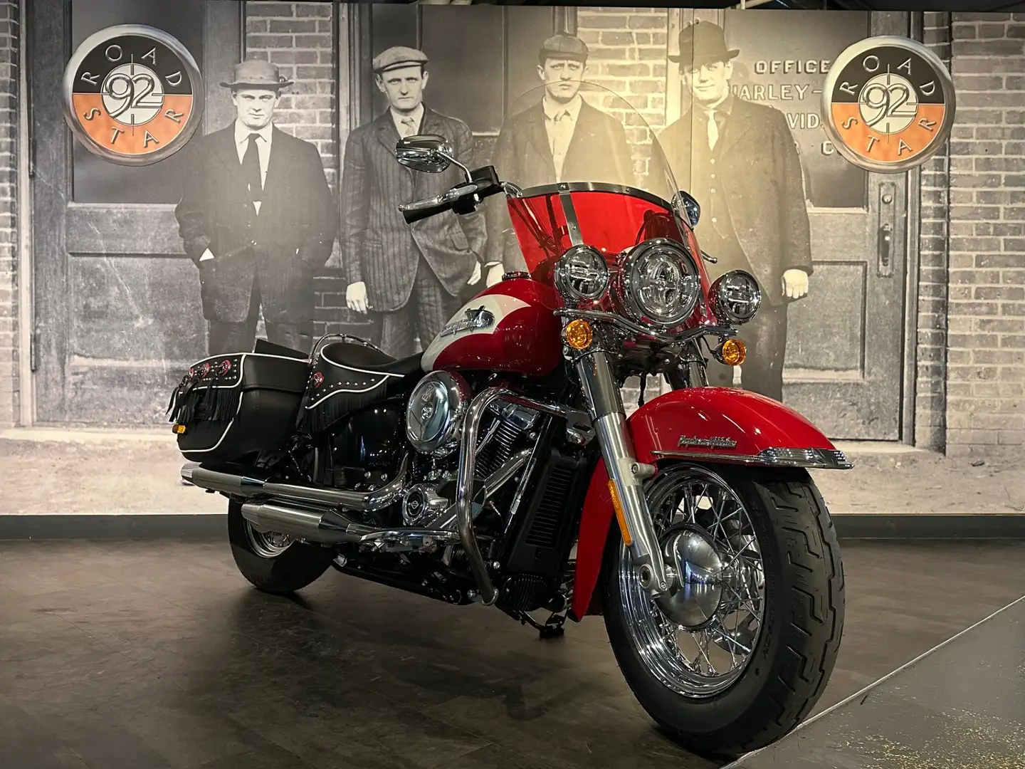 Harley-Davidson Hydra Glide Červená - 2