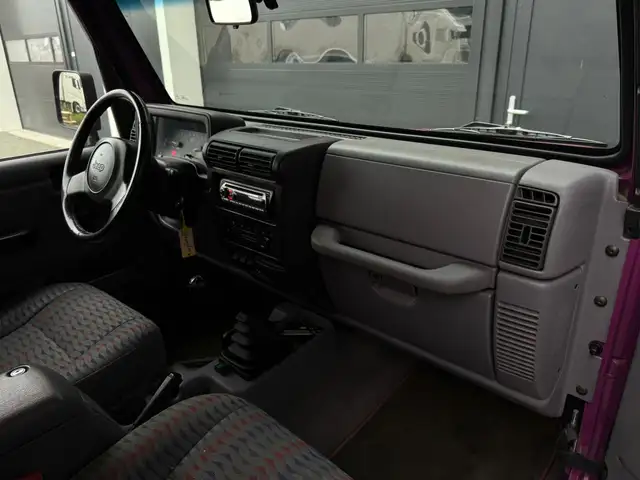 JEEP WRANGLER 2.5I SOFTTOP CABRIOLET TWISTER 90S CLASSIC 120 CH BVM - TOIT OUVRANT