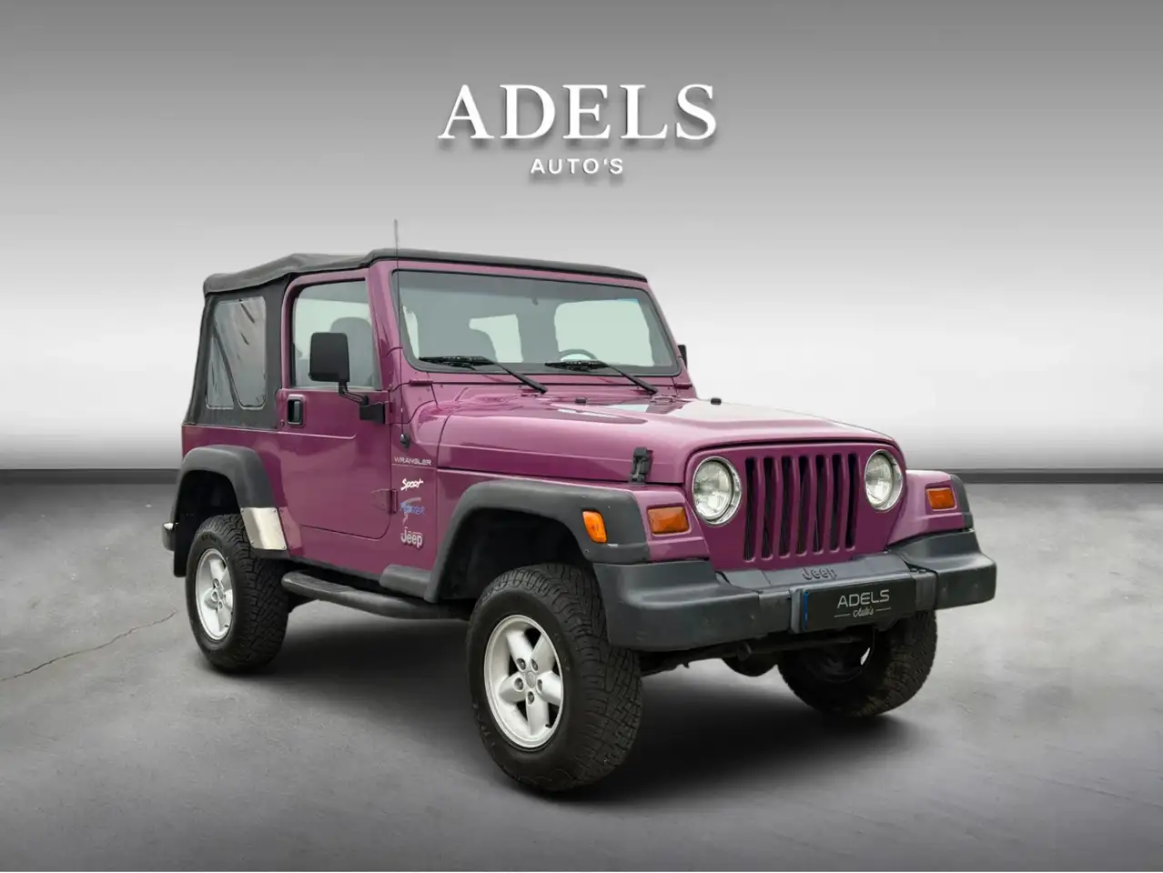 Jeep Wrangler 2.5i Softtop Cabrio Twister Uitvoering 90s Classic, foto 5