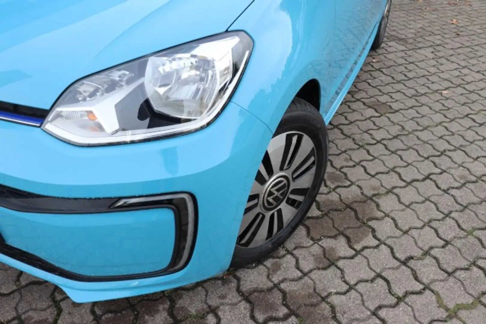 Volkswagen e-up! ! 61kW/83PS 32,3kWh 1-Gang-Automatik Edition Azul - 2