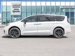 Chrysler Pacifica 2026