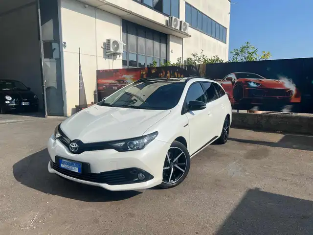 Toyota Auris Touring Sports 1.8 style cvt