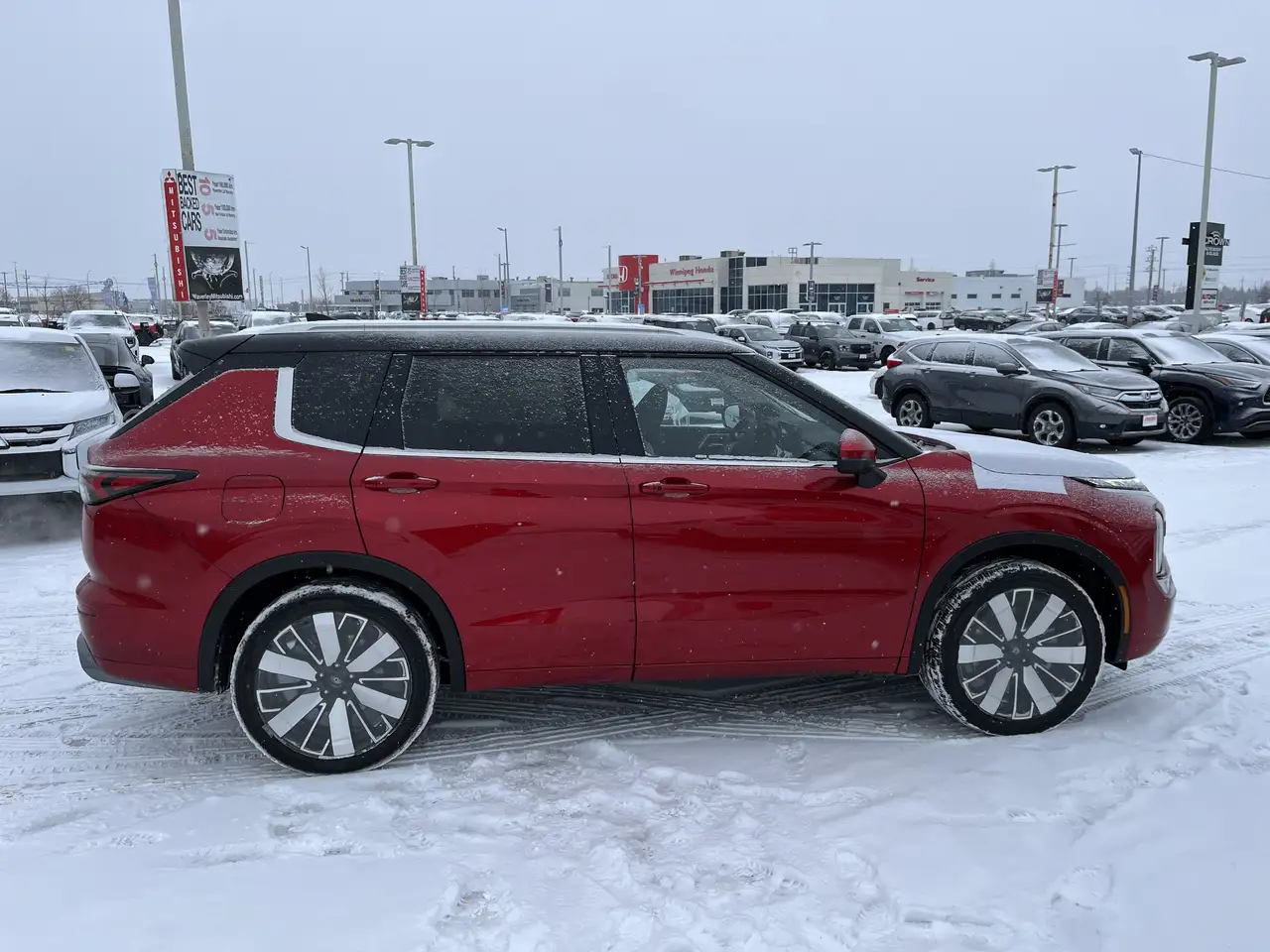 Mitsubishi Outlander снимка Mitsubishi Outlander