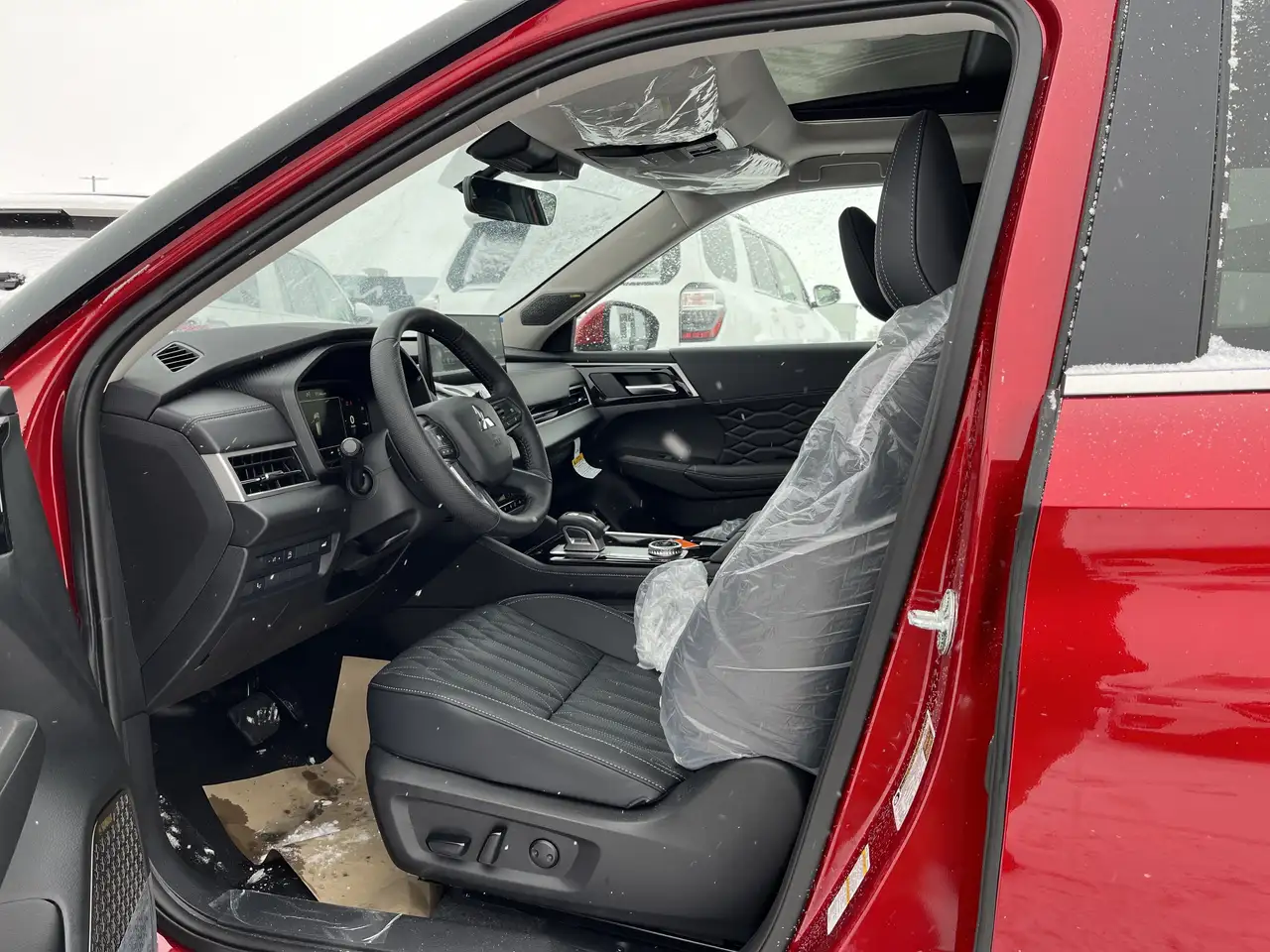 Mitsubishi Outlander снимка Mitsubishi Outlander