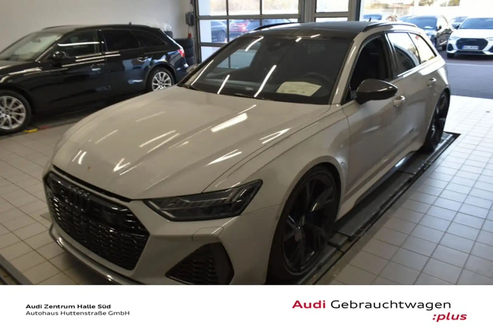 Audi RS6 Avant DYNAMIK+ 305KM/H KERAMIK PANO AIR 22" Schwarz - 1