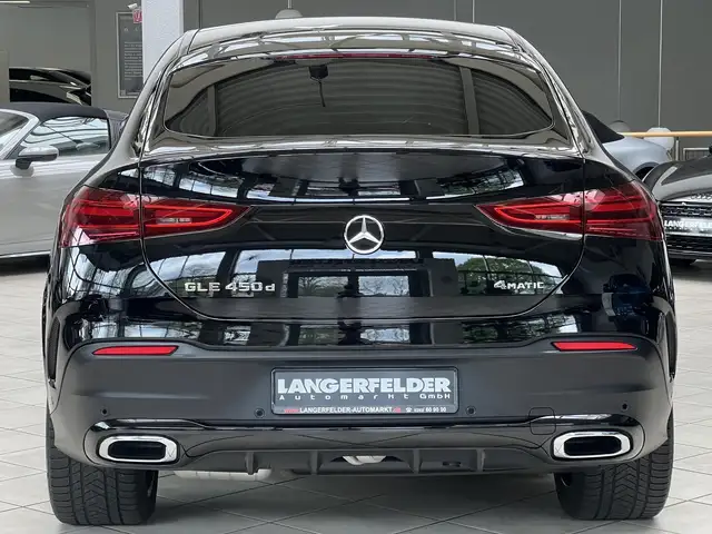 Mercedes-Benz 450 view 4