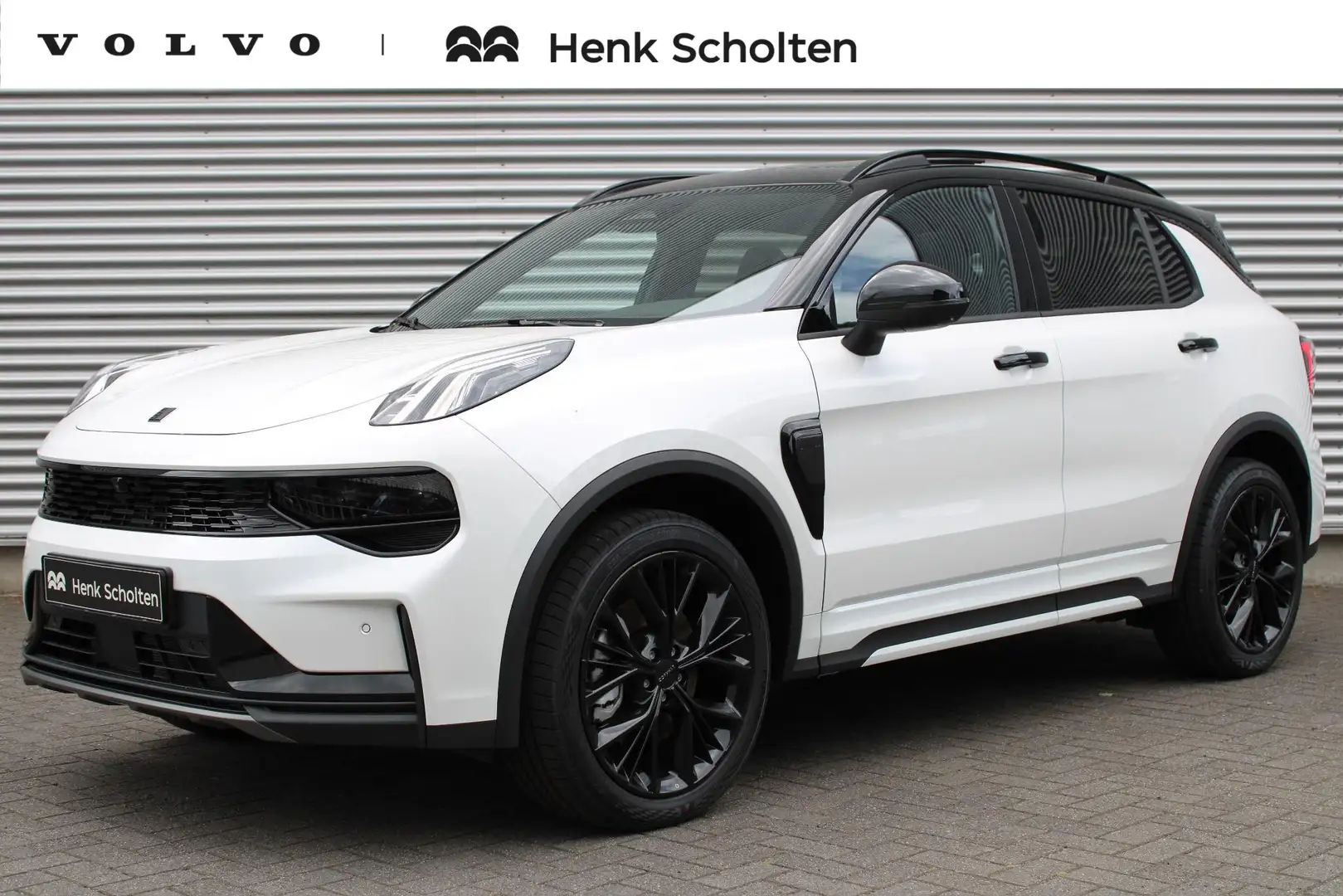 Lynk & Co 01 1.5 More Plug-in Hybrid Automaat 276PK | Panoramad Alb - 1
