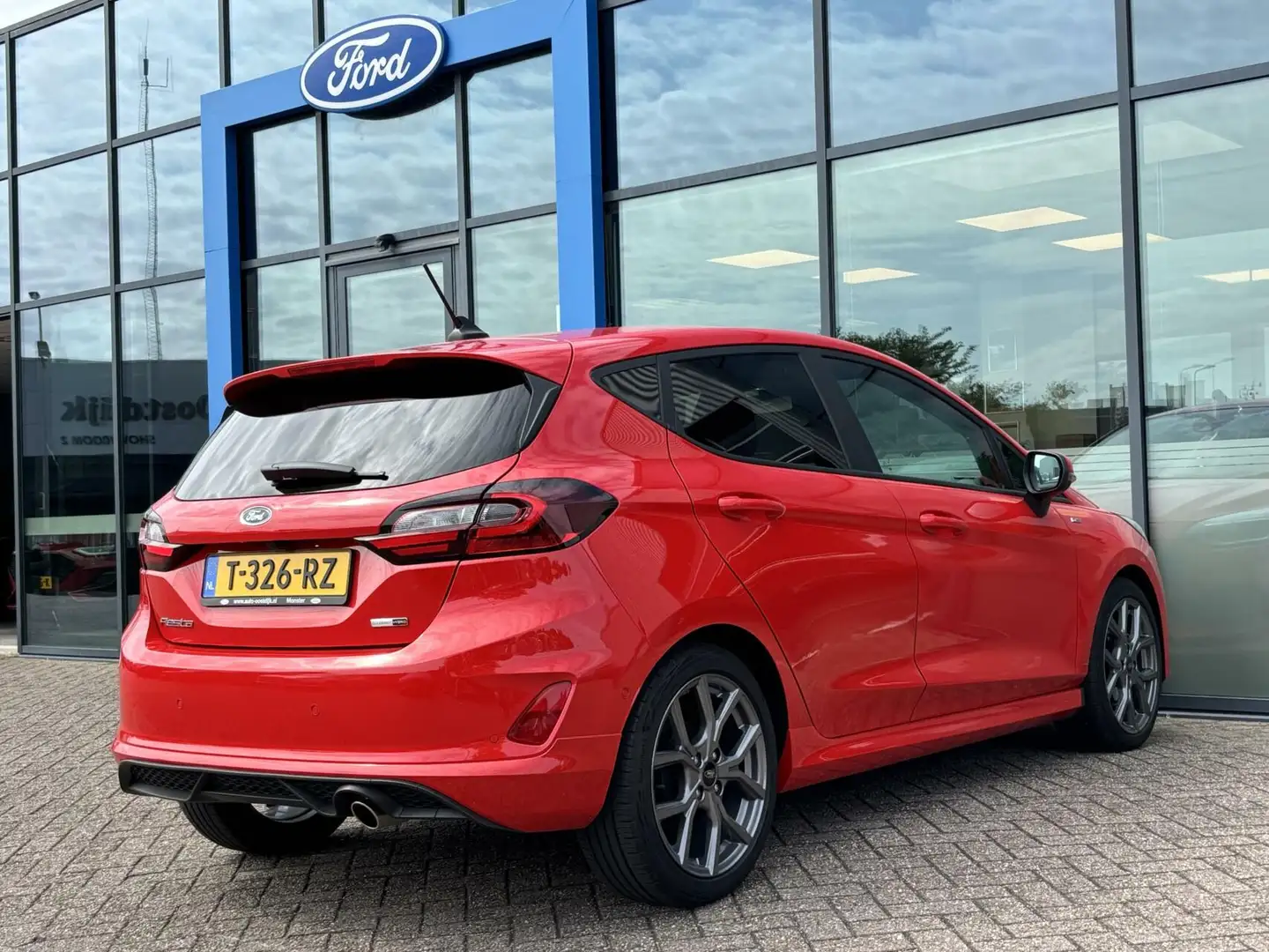 Ford Fiesta 1.0 EcoBoost Hybrid ST-Line X 125PK Camera Digital Rood - 2