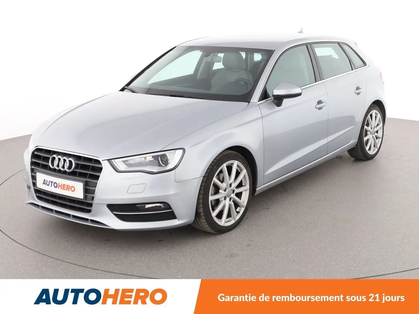 Audi A3 Sportback 2.0 TDI Ambition Luxe Gris - 1