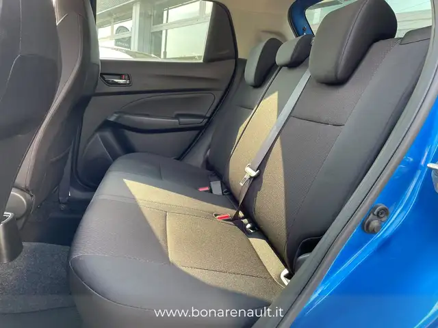 Suzuki Swift view 9