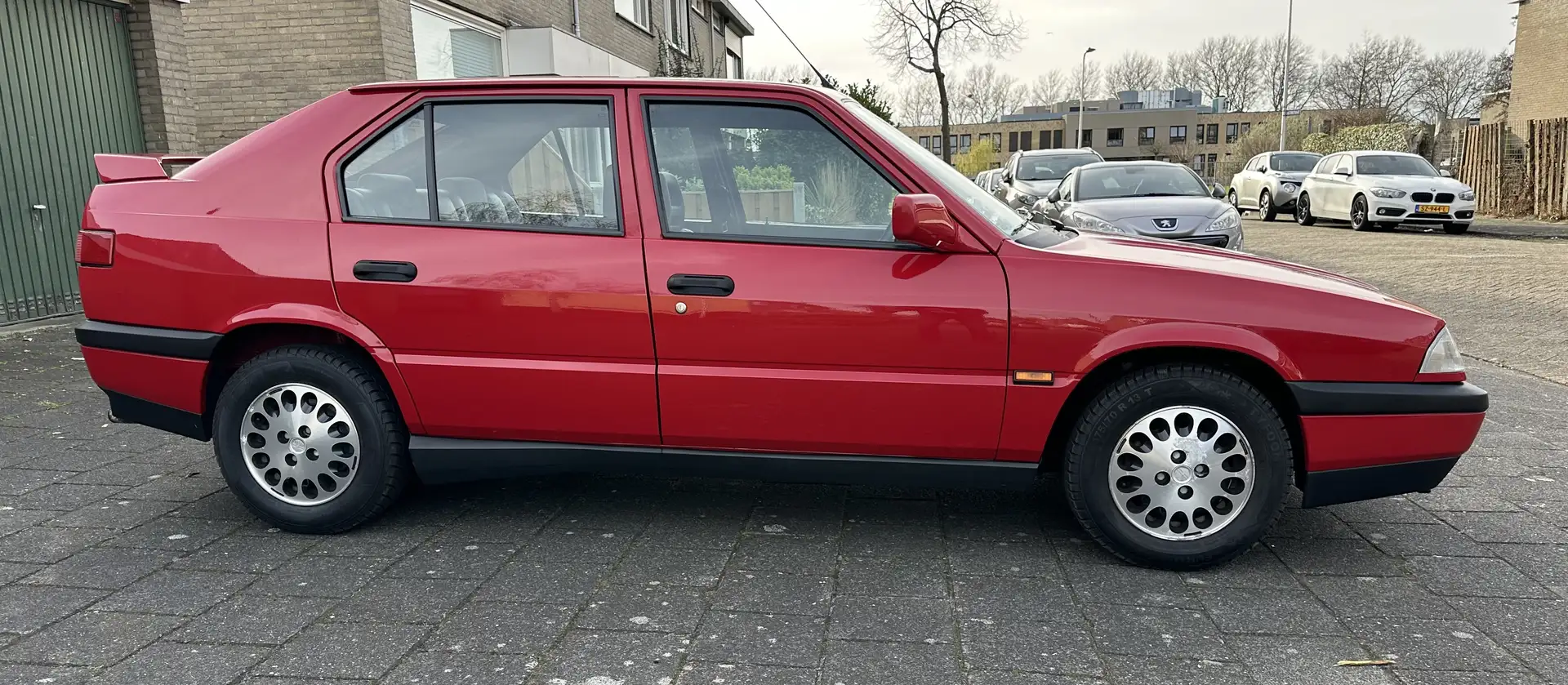 Alfa Romeo 33 1.4 IE L Imola Červená - 1