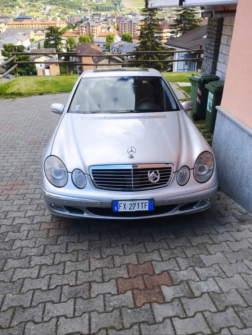 Mercedes-Benz E 270 td cdi Elegance Grigio - 1
