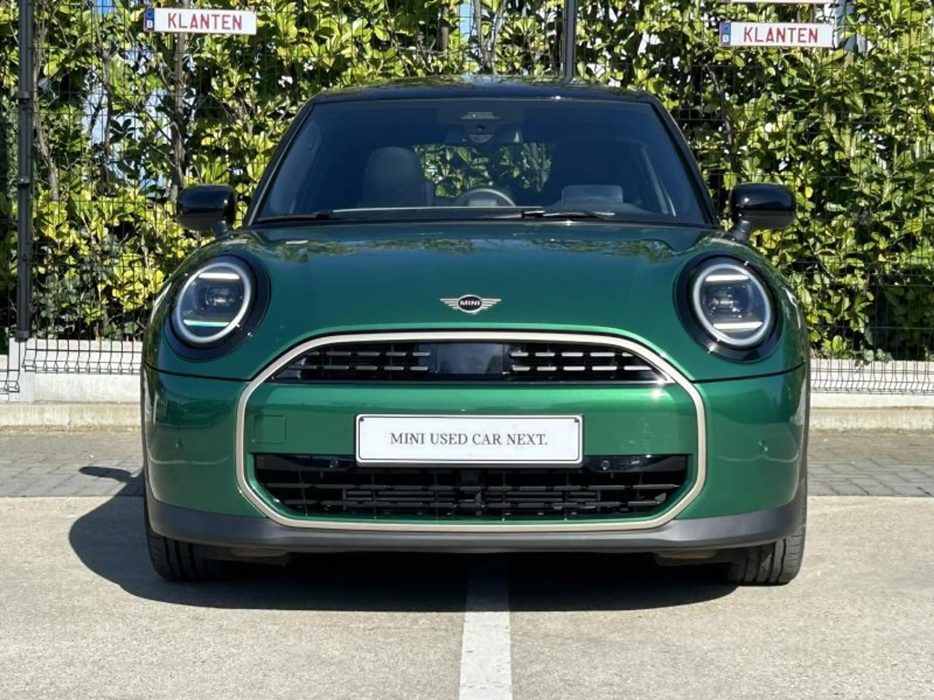 MINI Cooper C Favoured Pack M — photo 2