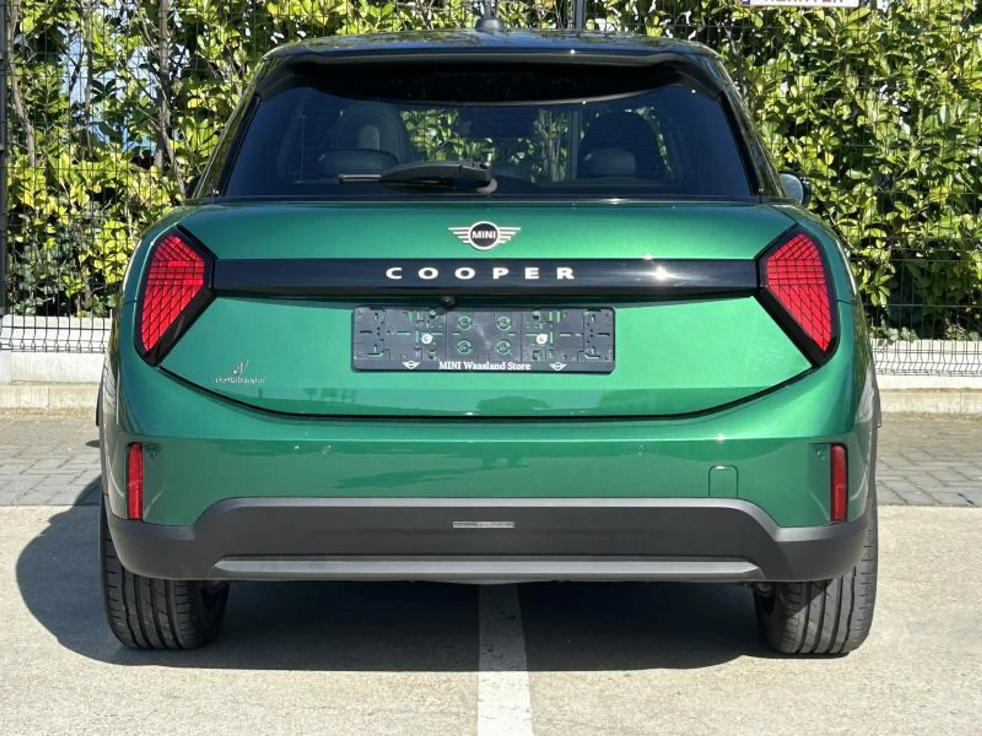 MINI Cooper C Favoured Pack M — photo 4