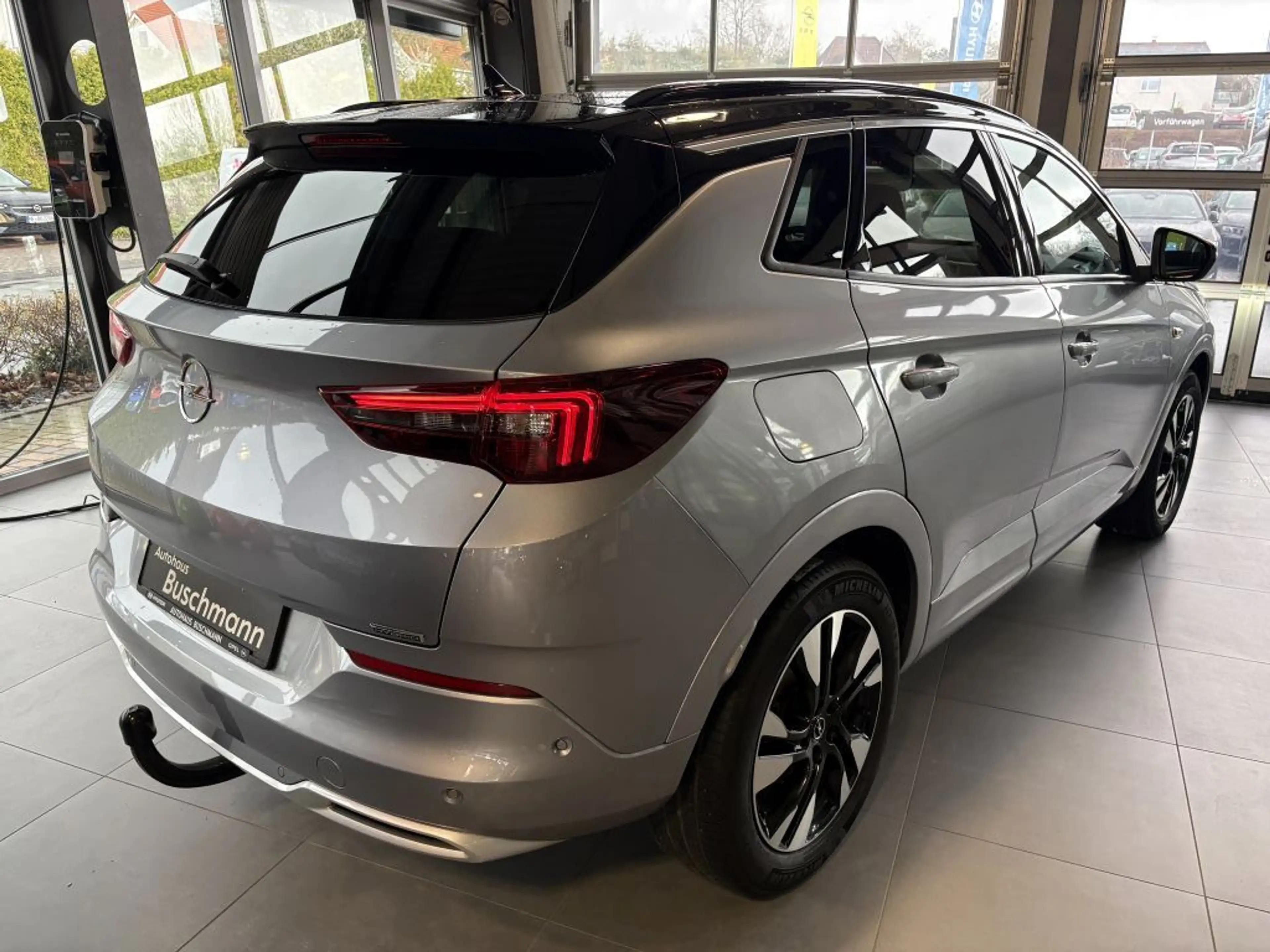 Opel Grandland X Grandland Plug-in-Hybrid 1.6 DI Automatik Elegan — photo 8