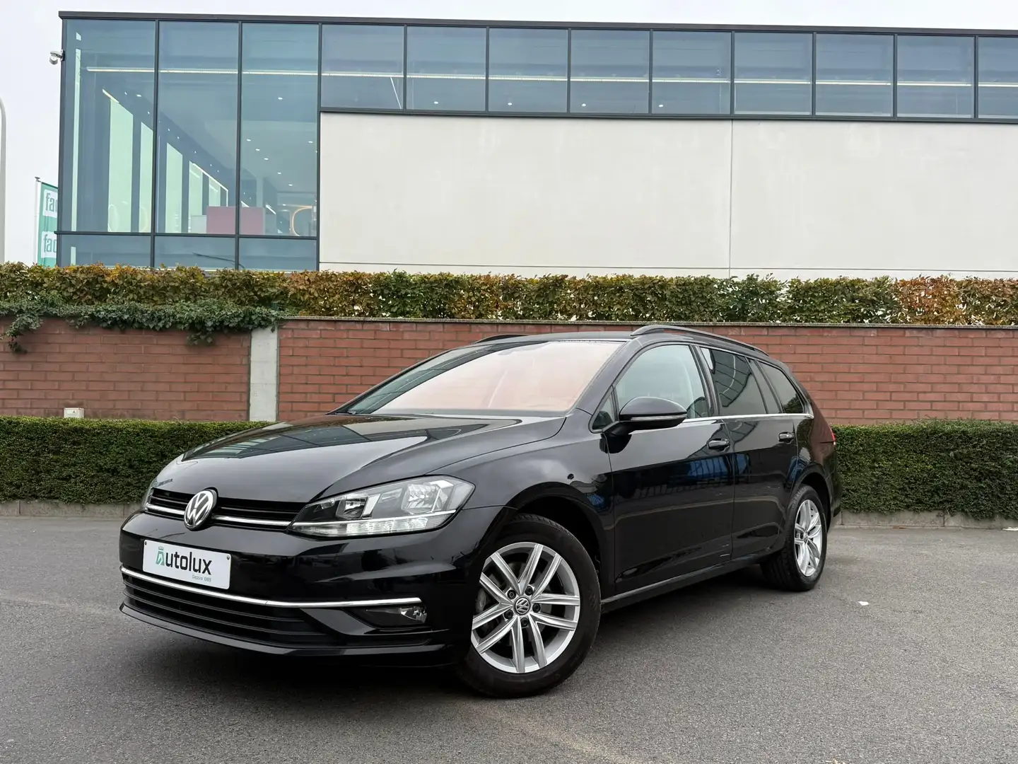 Volkswagen Golf Variant Golf SW 2.0 TDi DSG - 2020 - 150 CV Noir - 1
