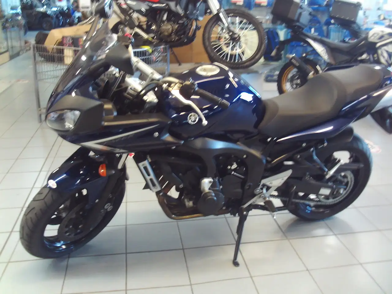 Yamaha FZ 6