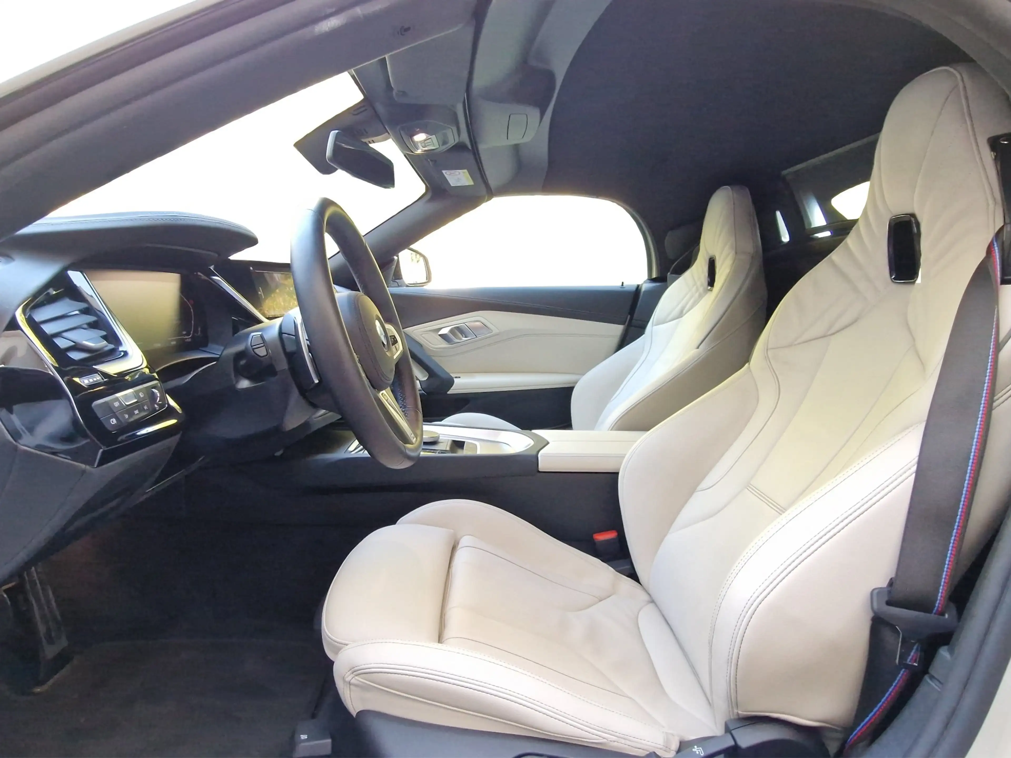 BMW Z4 sDrive 30i Navi.LED.HuD.ACC.RFK.KomfZg.HarmKa — photo 8