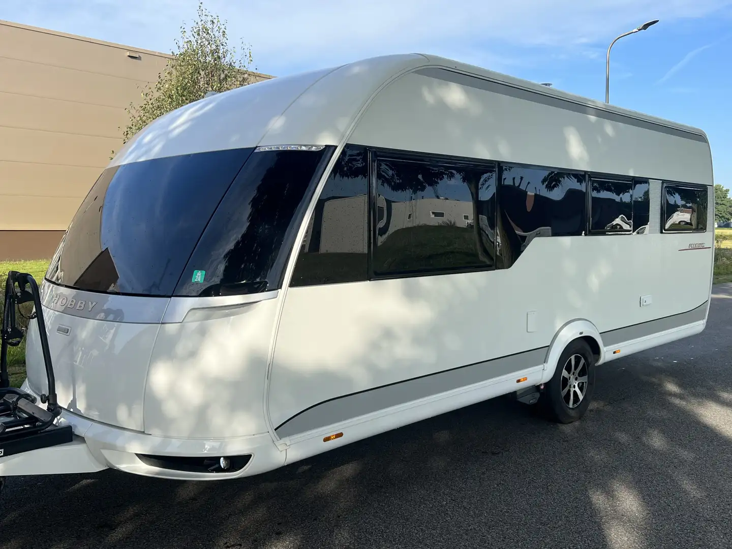 Hobby 560 UL Premium | BOVAG | Airco | Mover | Luif Wit - 2