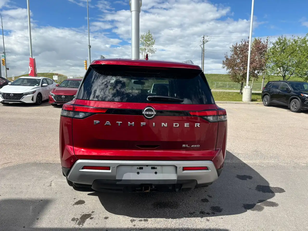 Nissan Pathfinder снимка Nissan Pathfinder