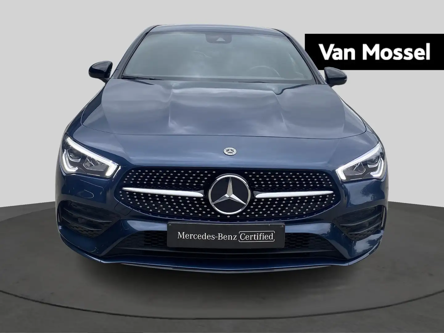Mercedes-Benz CLA 180 d AMG Line Shooting Brake + NIGHTPAKKET + KEY LESS Bleu - 2