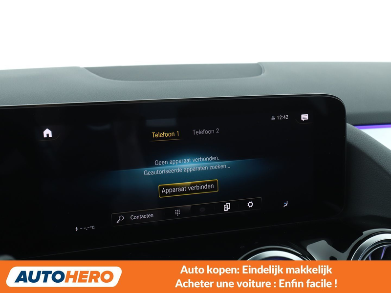Mercedes-Benz GLA 250 GLA 250e AMG Line — photo 7