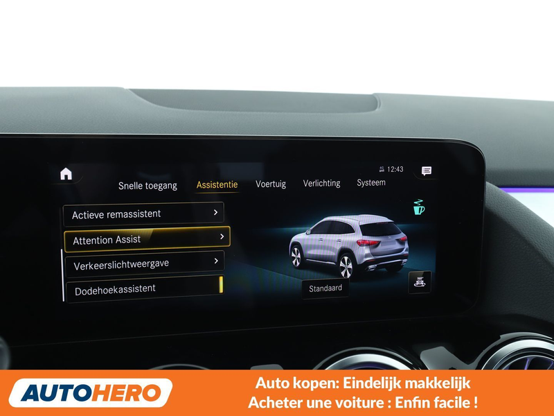 Mercedes-Benz GLA 250 GLA 250e AMG Line — photo 11