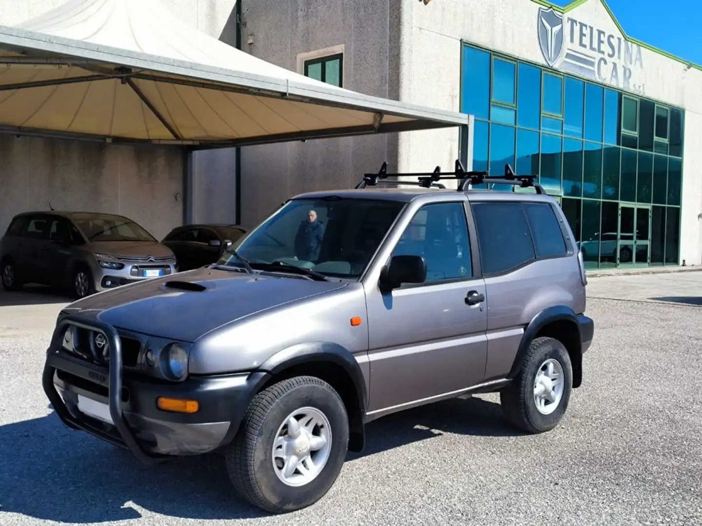 Nissan Terrano II 2.7 Tdi GANCIO TRAINO AUTOCARRO 2 POSTI Gris - 2