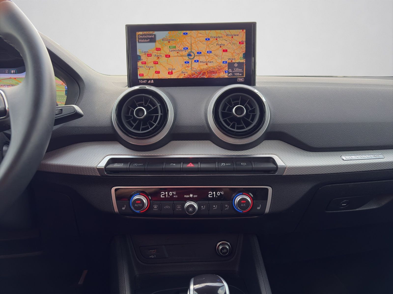 Audi Q2 advanced 35 TDI quattro S tronic OPTIK PAKET — photo 11