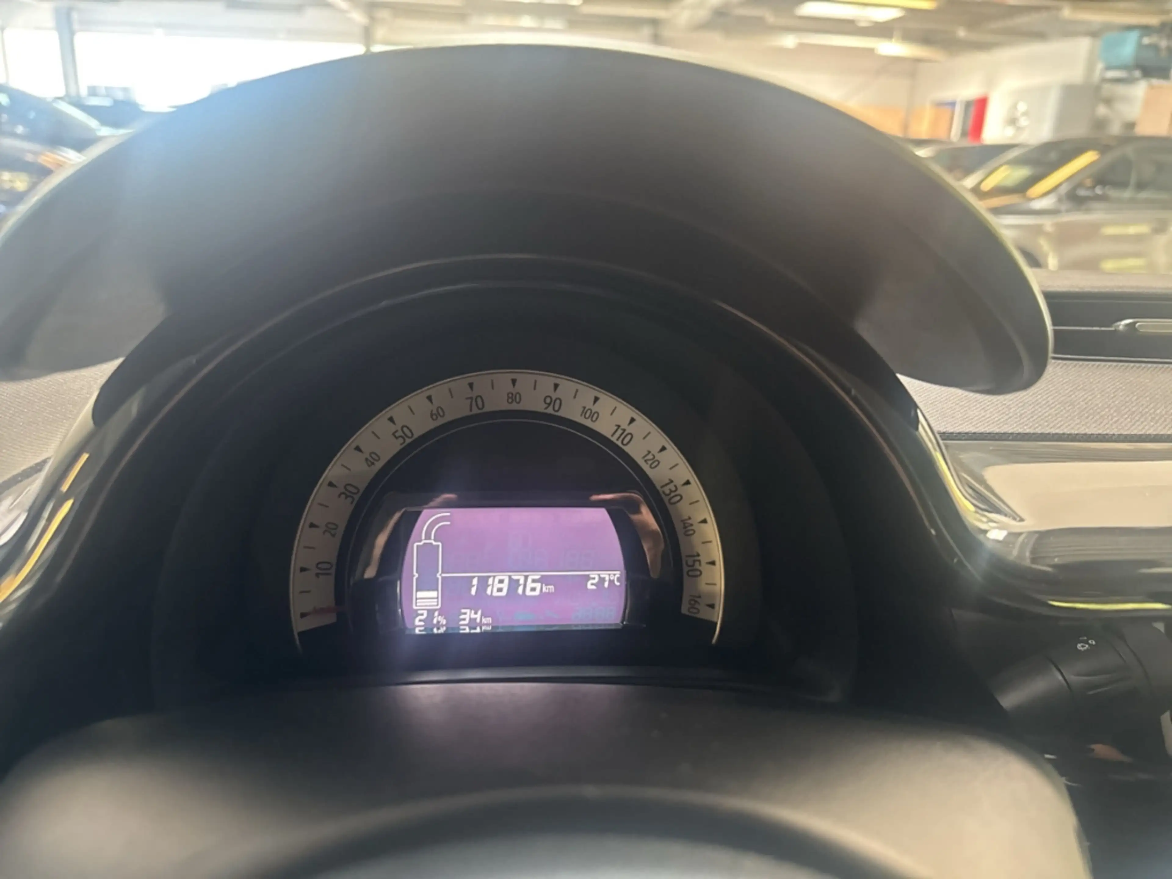 Renault Twingo Techno Electric Navi Soundsystem RückfahrkamTemp.. — photo 13