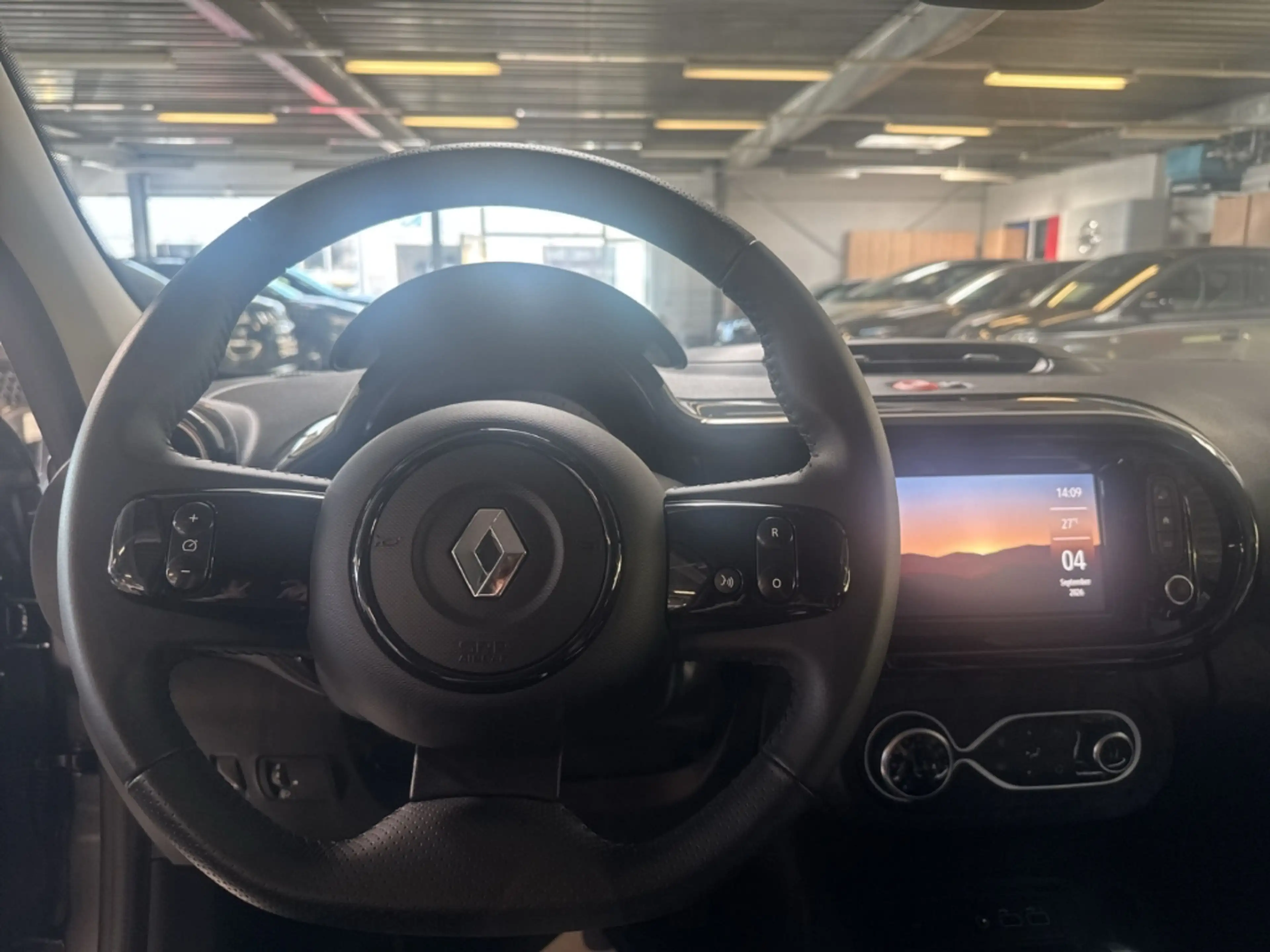 Renault Twingo Techno Electric Navi Soundsystem RückfahrkamTemp.. — photo 15