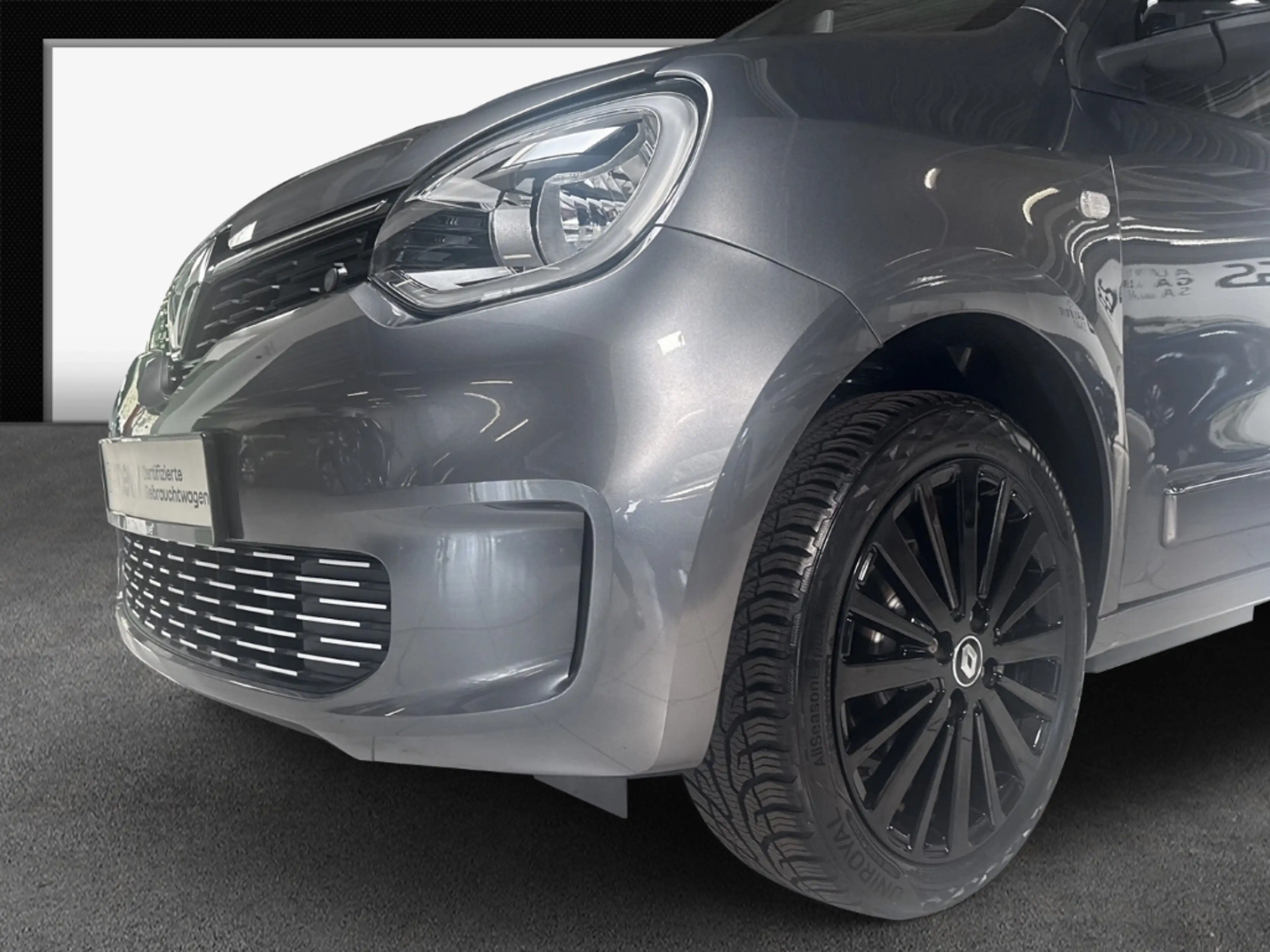 Renault Twingo Techno Electric Navi Soundsystem RückfahrkamTemp.. — photo 7