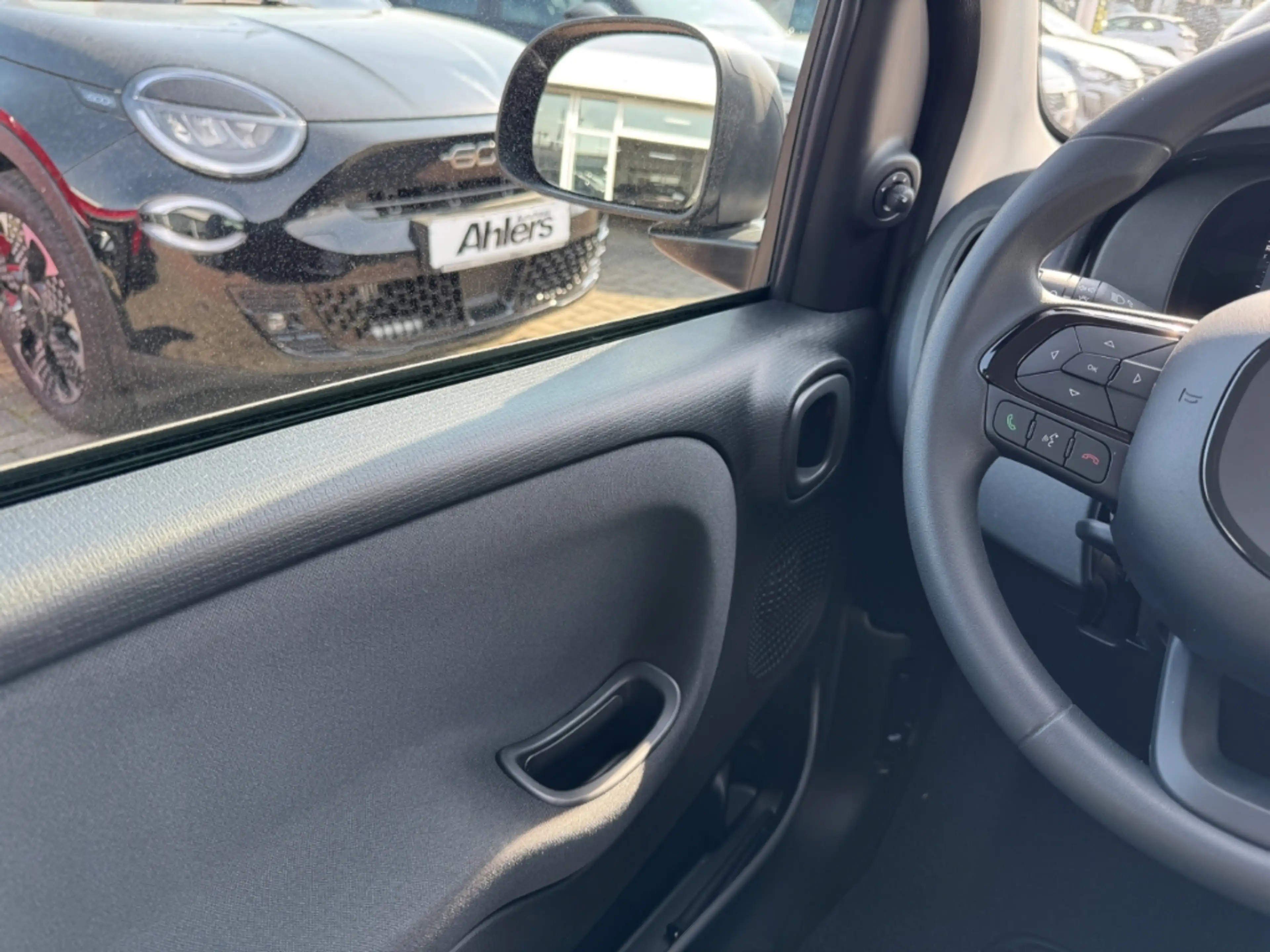 Fiat New Panda Icon+5SITZER+KLIMA+BLUETOOTH+EINPARKHILFE+TEMPOMAT — photo 14