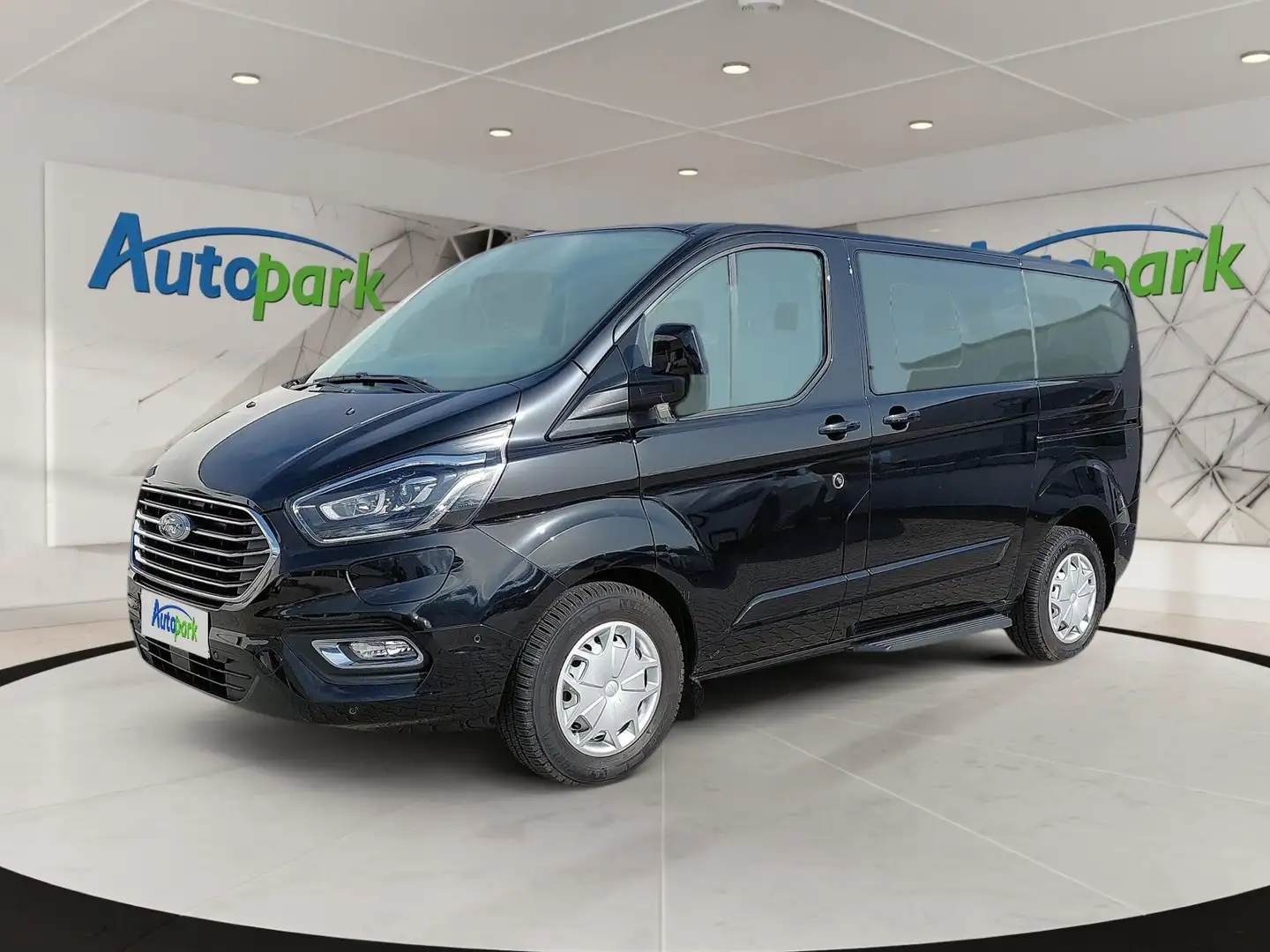 Ford Tourneo Custom TITANIUM L1 Schwarz - 1
