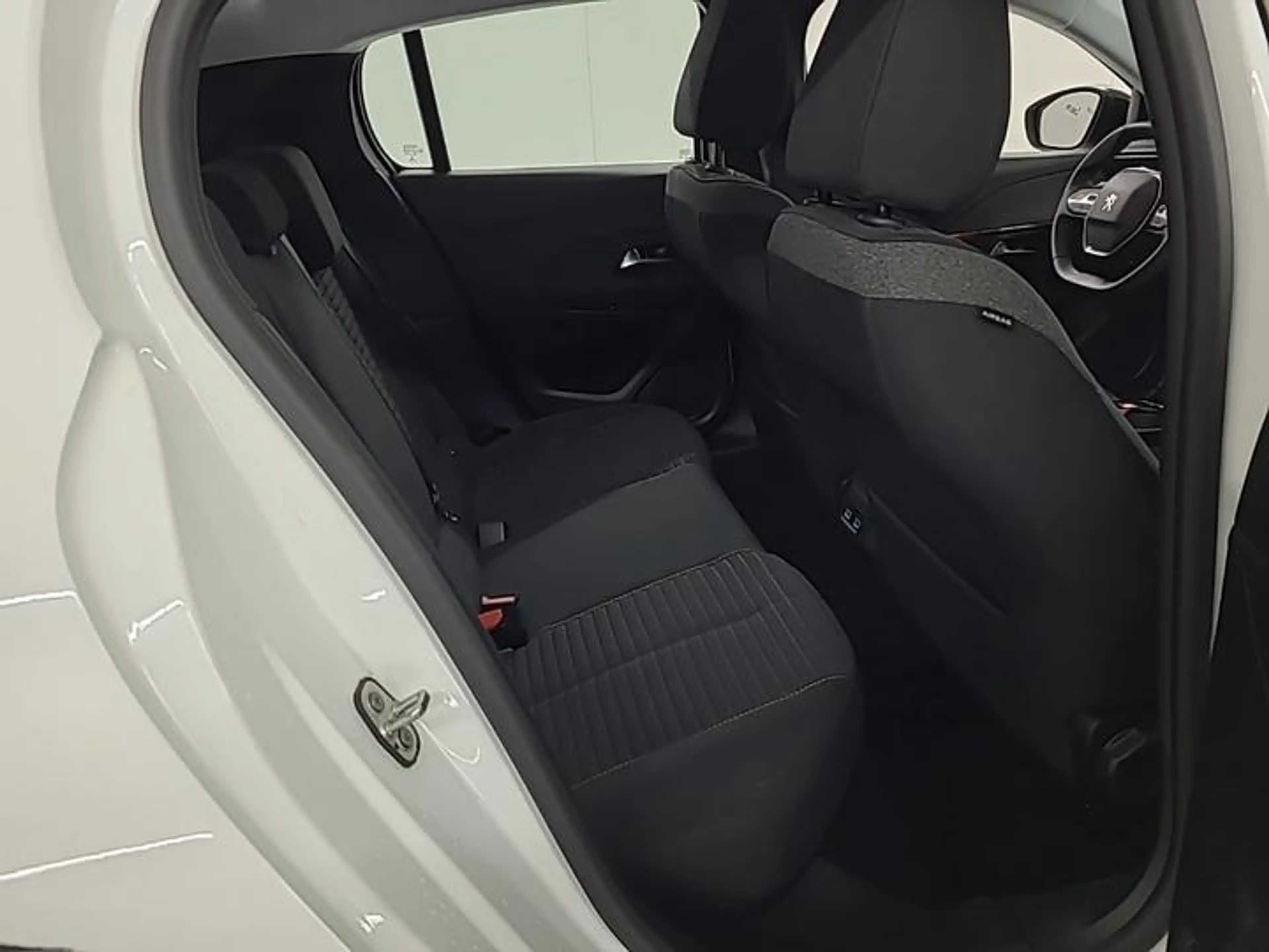 Peugeot e-208 EV ACTIVE PACK 50 kWh (95% SOH) I AUTOMAAT I APPLE — photo 5