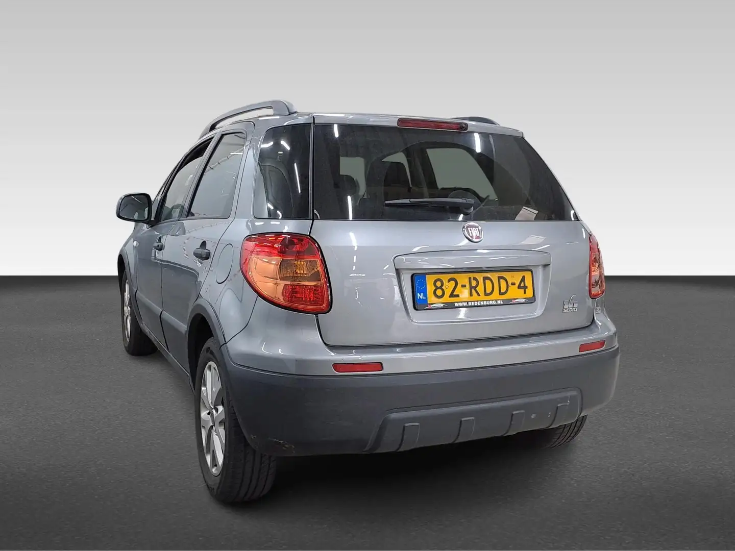 Fiat Sedici 1.6 YOUNG 120PK AIRCO LM NAP Szary - 2