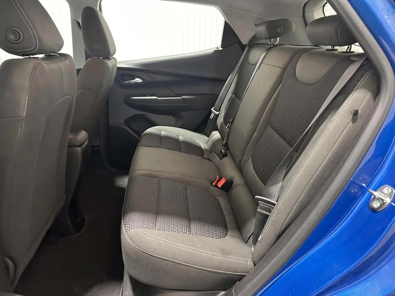 Chevrolet Bolt photo Chevrolet Bolt