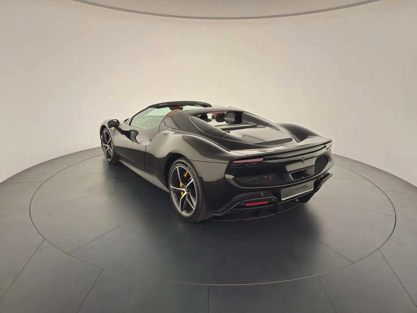 Ferrari 296 296 GTS Nero - 2