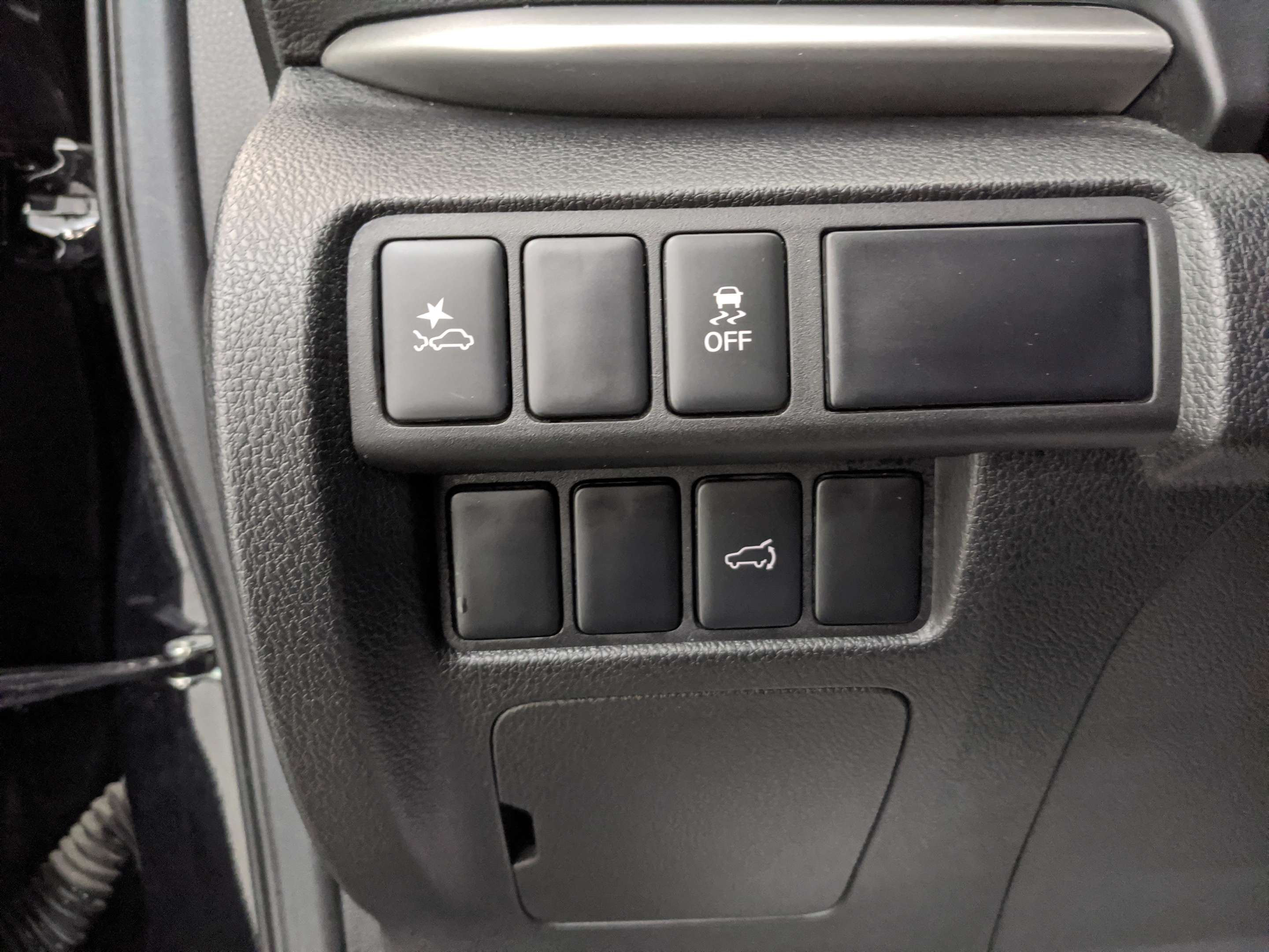 2025 Mitsubishi Eclipse Cross