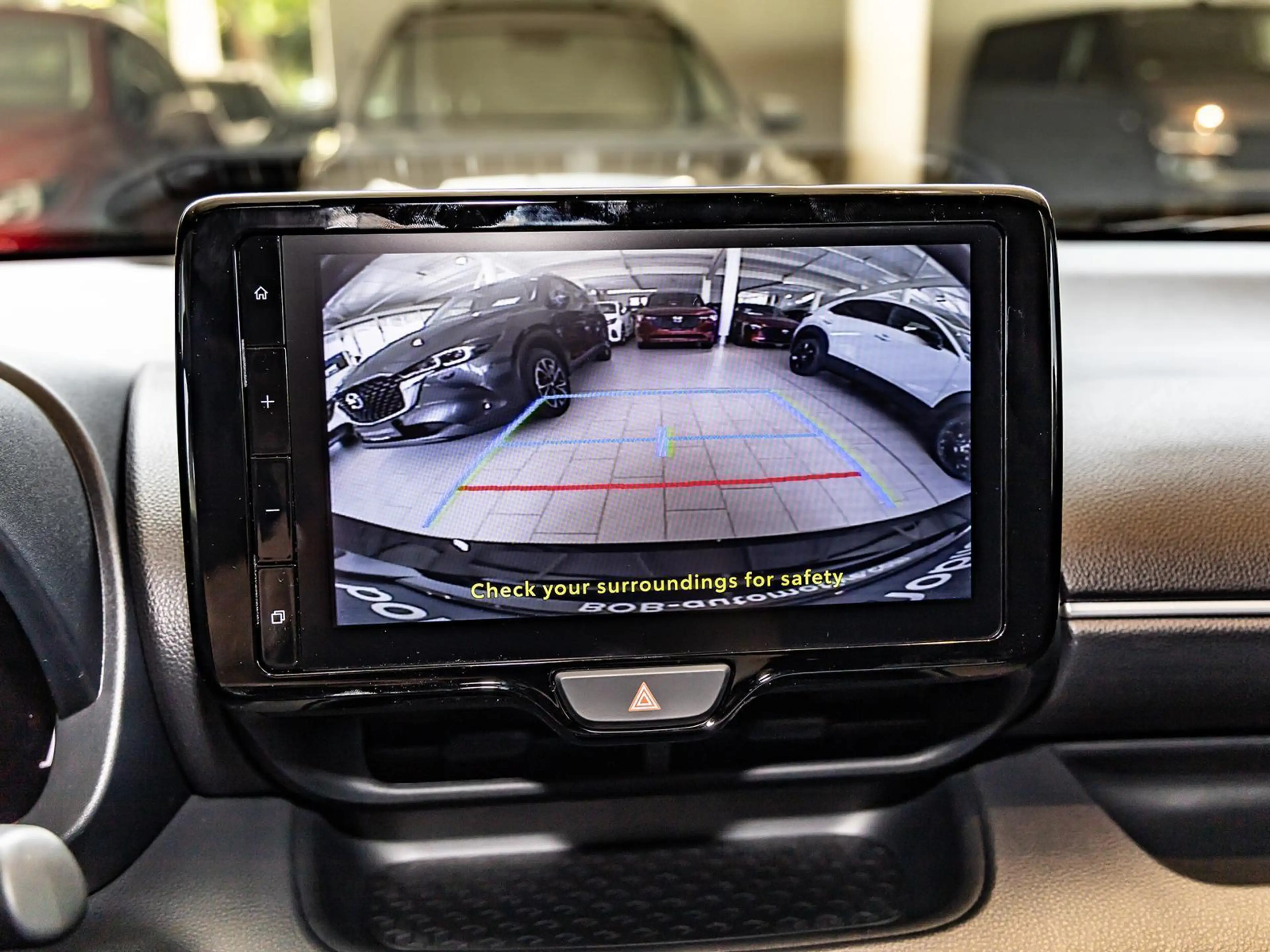Mazda 2 Hybrid 116 CVT Homura NAVI SHZ PDC BT — photo 14