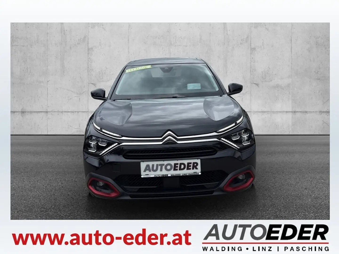 Citroen C4 e-C4 136 50kWh Shine Schwarz - 2