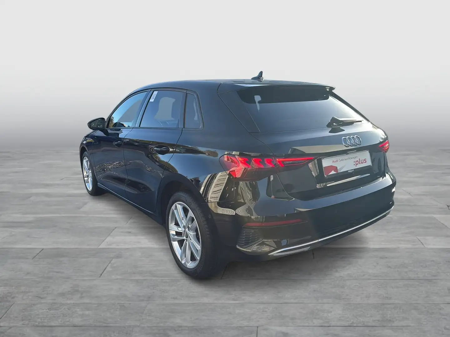 Audi A3 Sportback 30 advanced LM17 NAVI+ SITZHEIZUNG Schwarz - 2