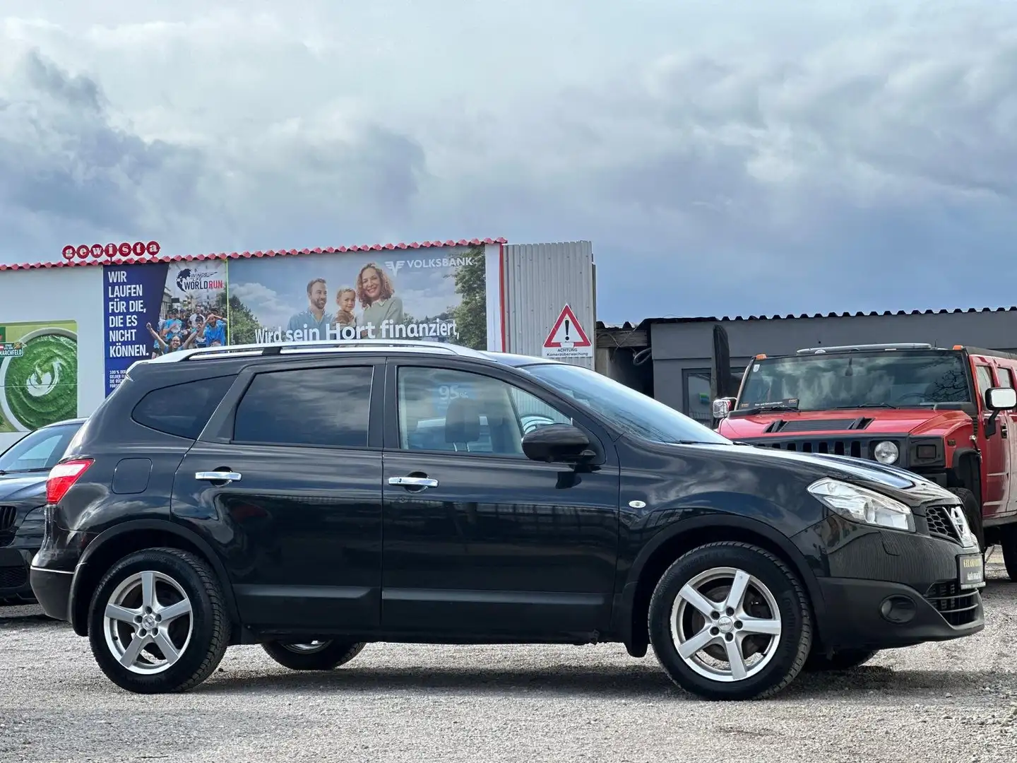 Nissan Qashqai+2 Tekna 4X4 1.6DCI *7-Sitze*Panorama*360-Kamera* Schwarz - 1