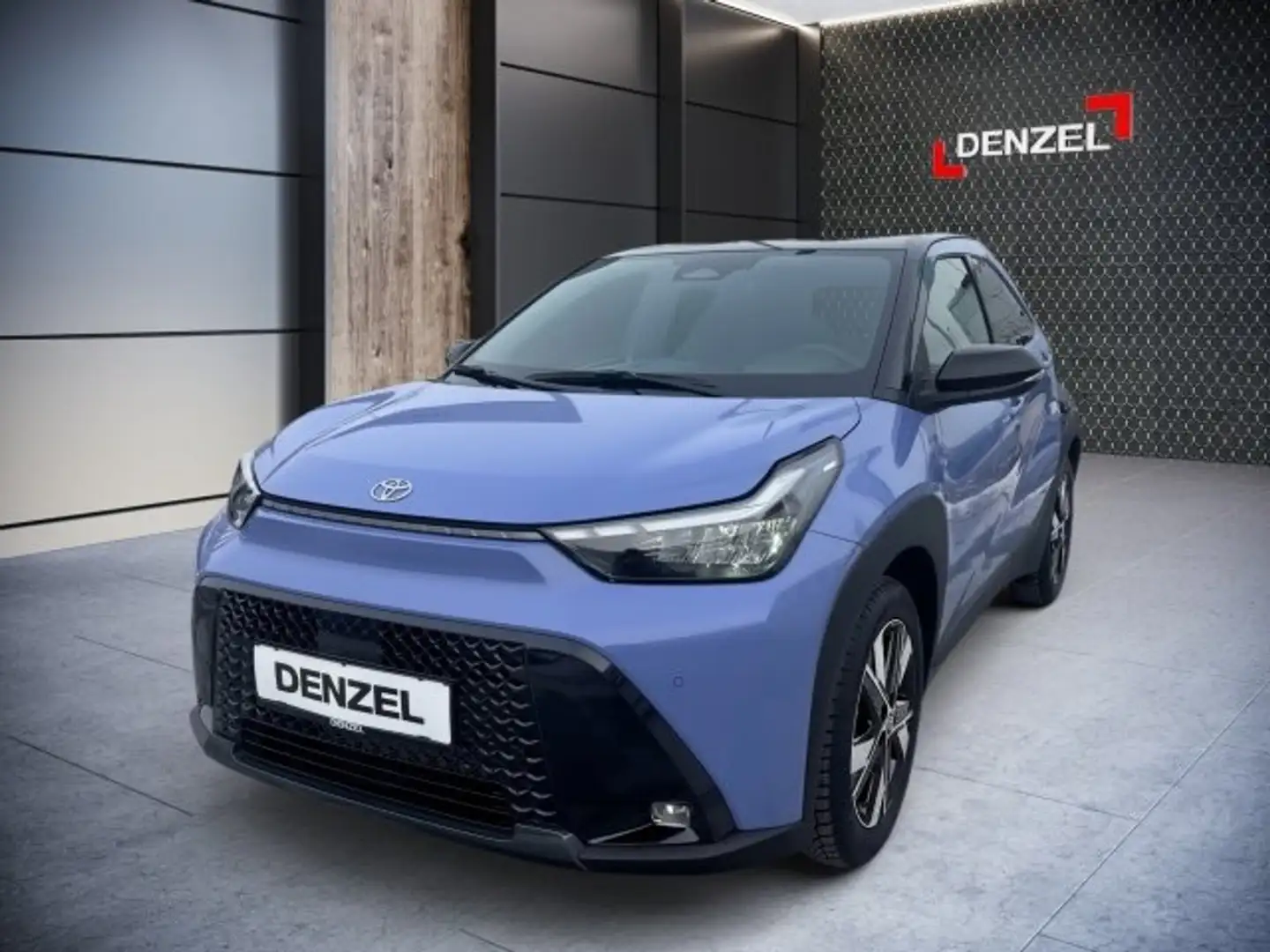 Toyota Aygo X 1,5 l Lounge CVT Violett - 2