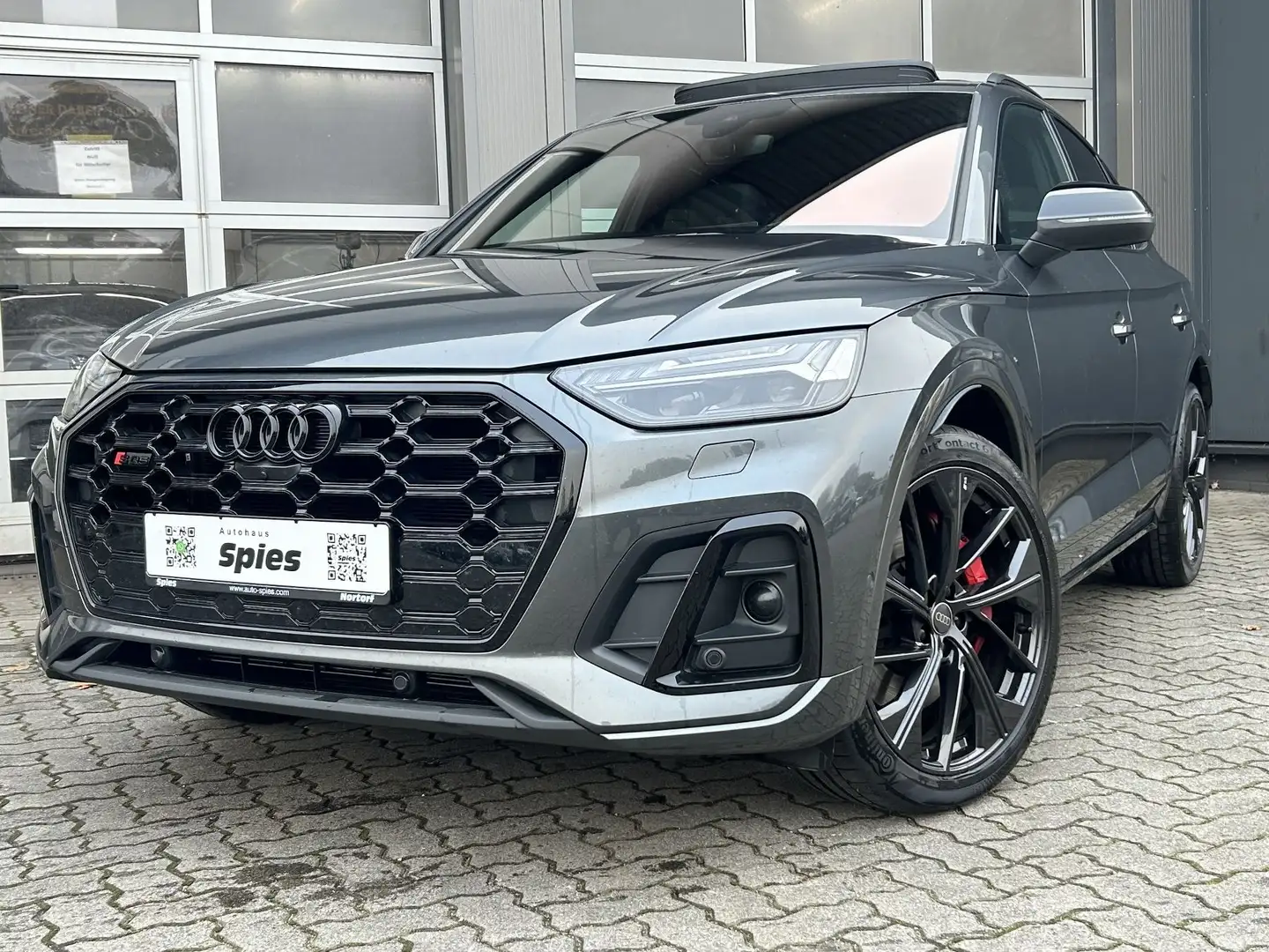 Audi SQ5 3.0TDI / AHK / Luftfed. / Panorama / B&O / Grijs - 2