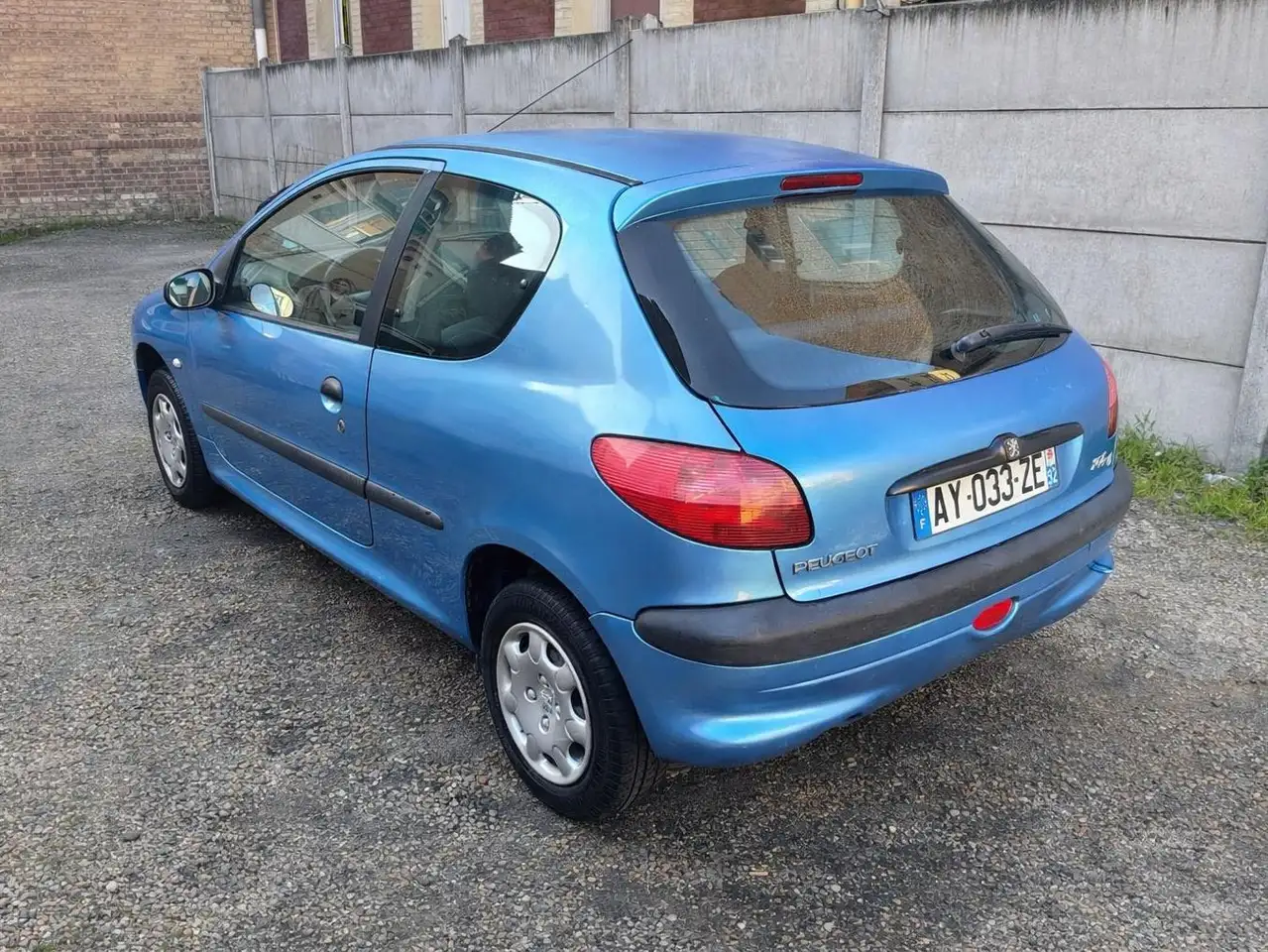 Peugeot 206 1.4i XT, foto 2