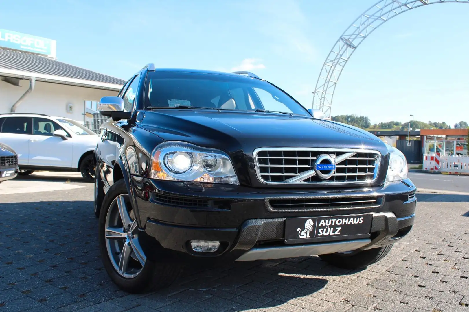 Volvo XC90 D5 Heico/Carbon/7-Sitzer/Bi-Xenon/Leder Schwarz - 2
