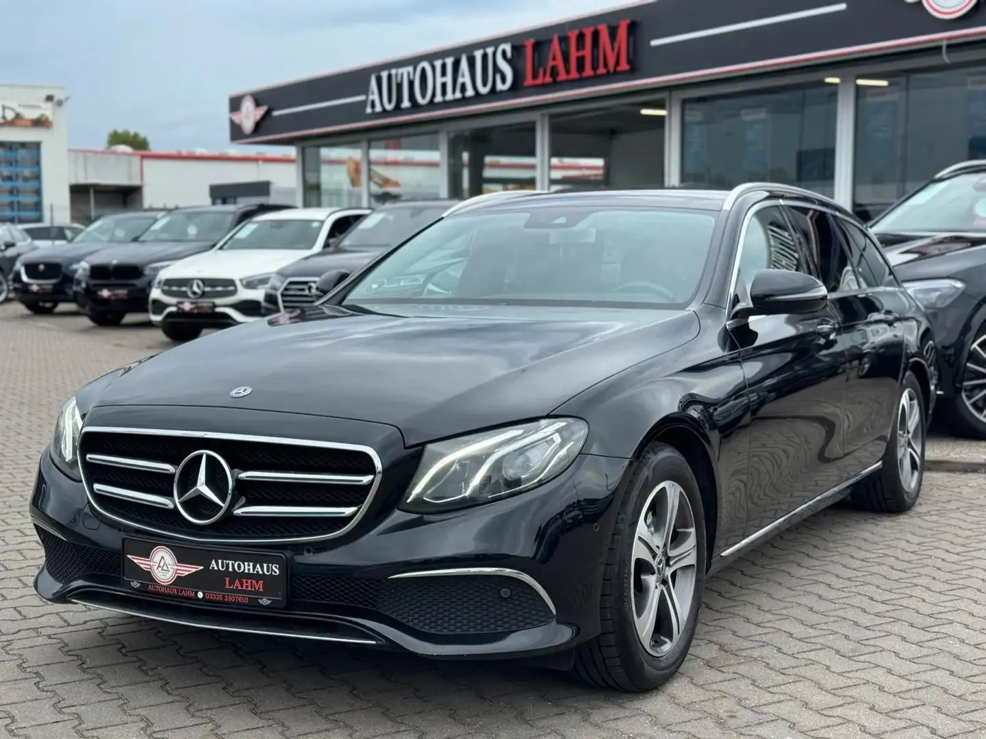 Mercedes-Benz E 200 d T 9G-TRONIC"AVANTGARDE"AHK*LED*STANDHEIZU Nero - 2