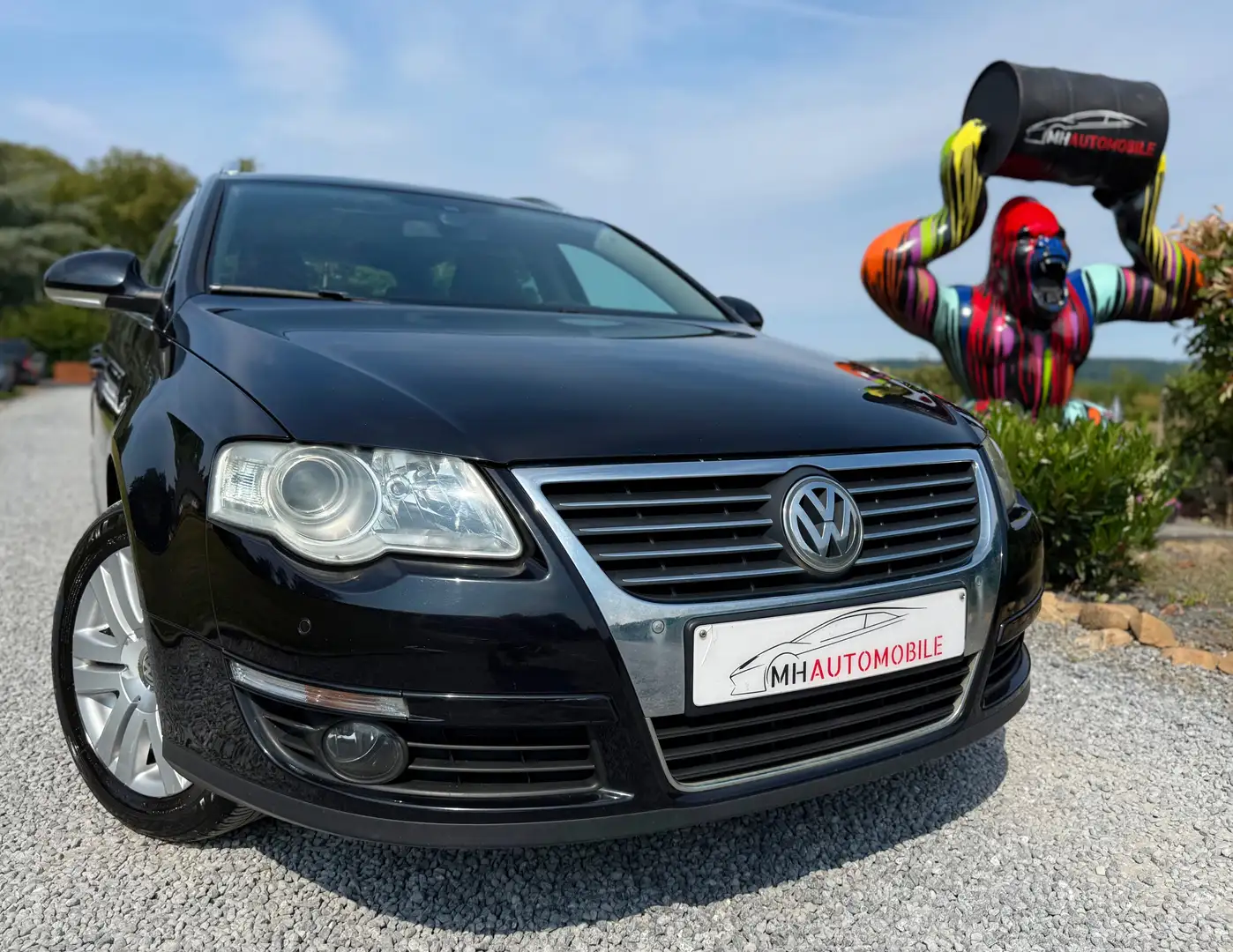 Volkswagen Passat Variant HIGHLINE Black - 1