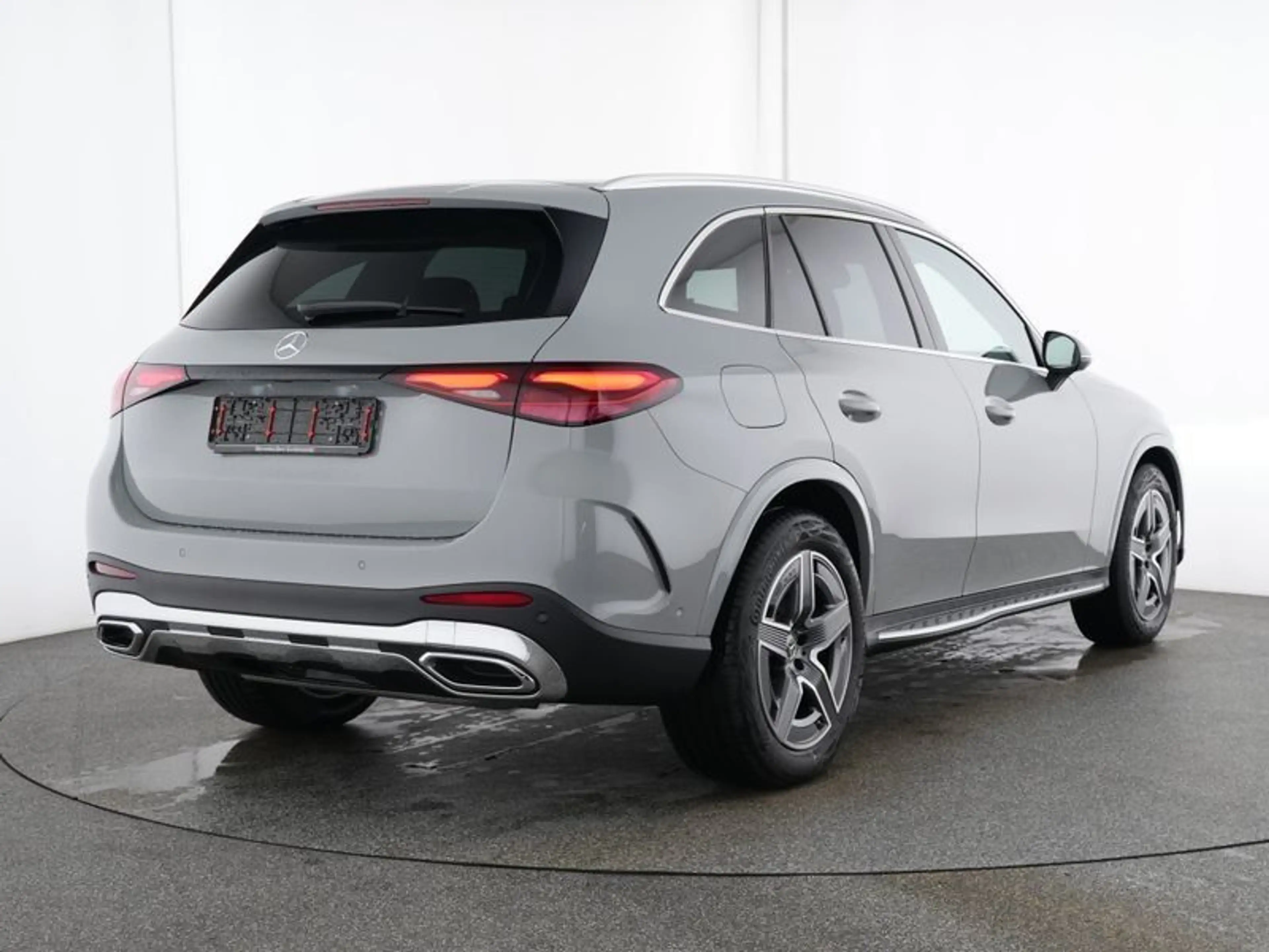 Mercedes-Benz GLC 200 Edition AMG 4M DIS Trittb Mem Totw. AHK — photo 2